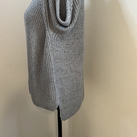 Elan Gray Off-the-Shoulder Sweater - Picture 2 of 8